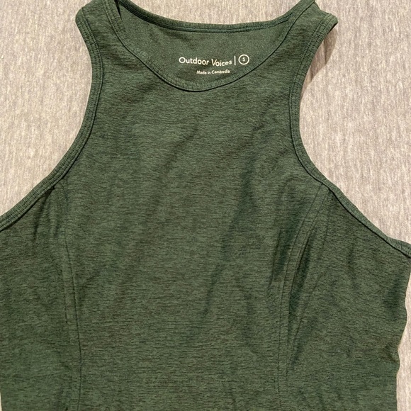 Outdoor Voices Athena Cropped Top - Picture 2 of 3